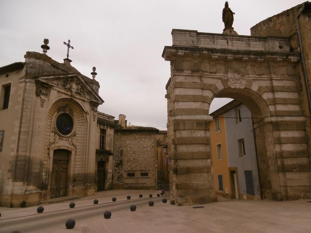 Апартаменты Studi'O Luberon Кавайон Экстерьер фото